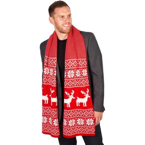 Winter Knitted Scarf - Reindeer Fair Isle Christmas Design for Women - Picture 5 of 7